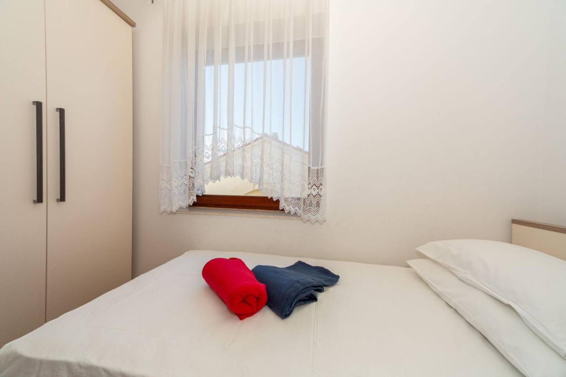 Three Bedroom Apartment In Biograd Weißenburg Exterior foto
