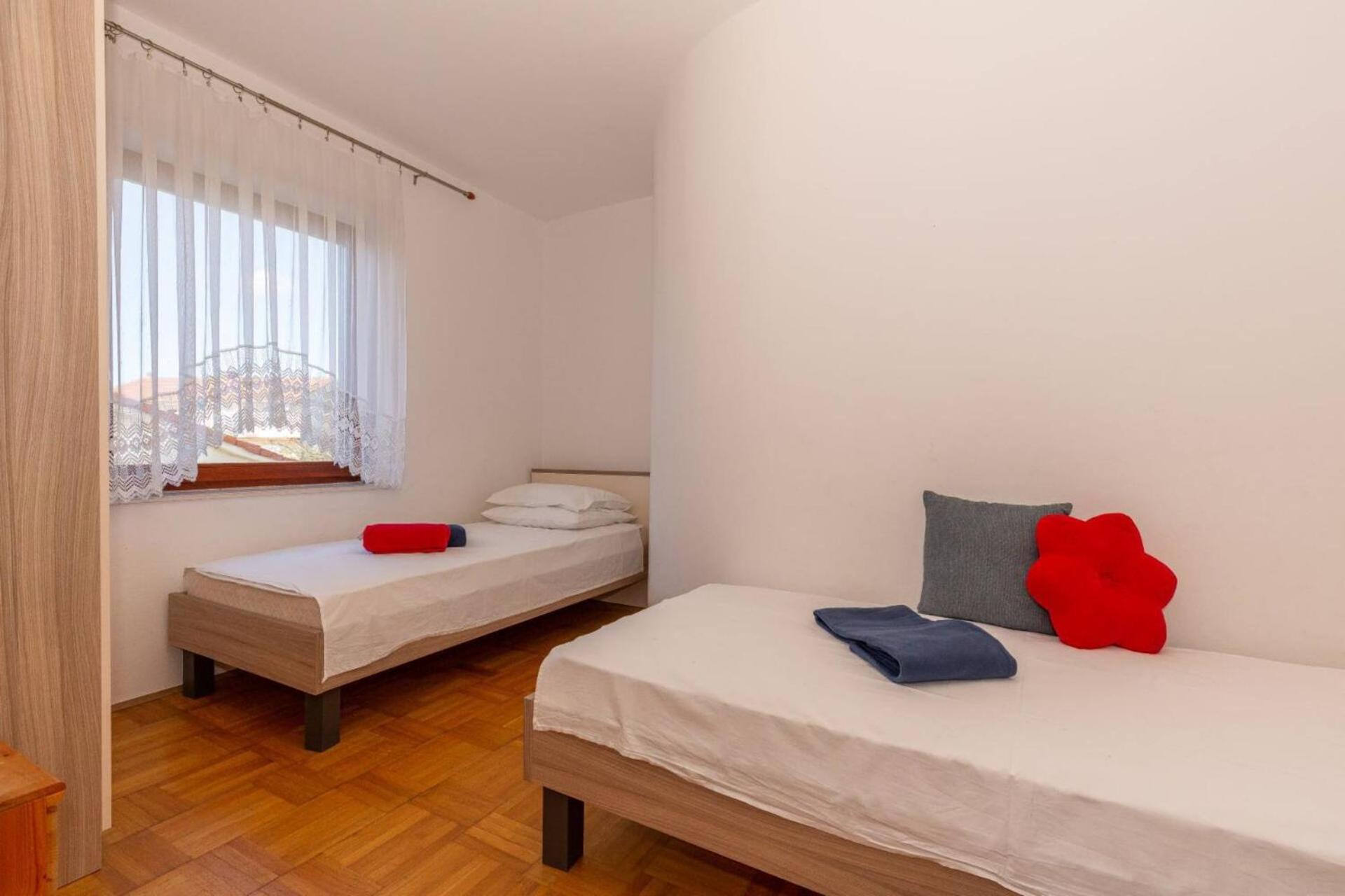 Three Bedroom Apartment In Biograd Weißenburg Exterior foto