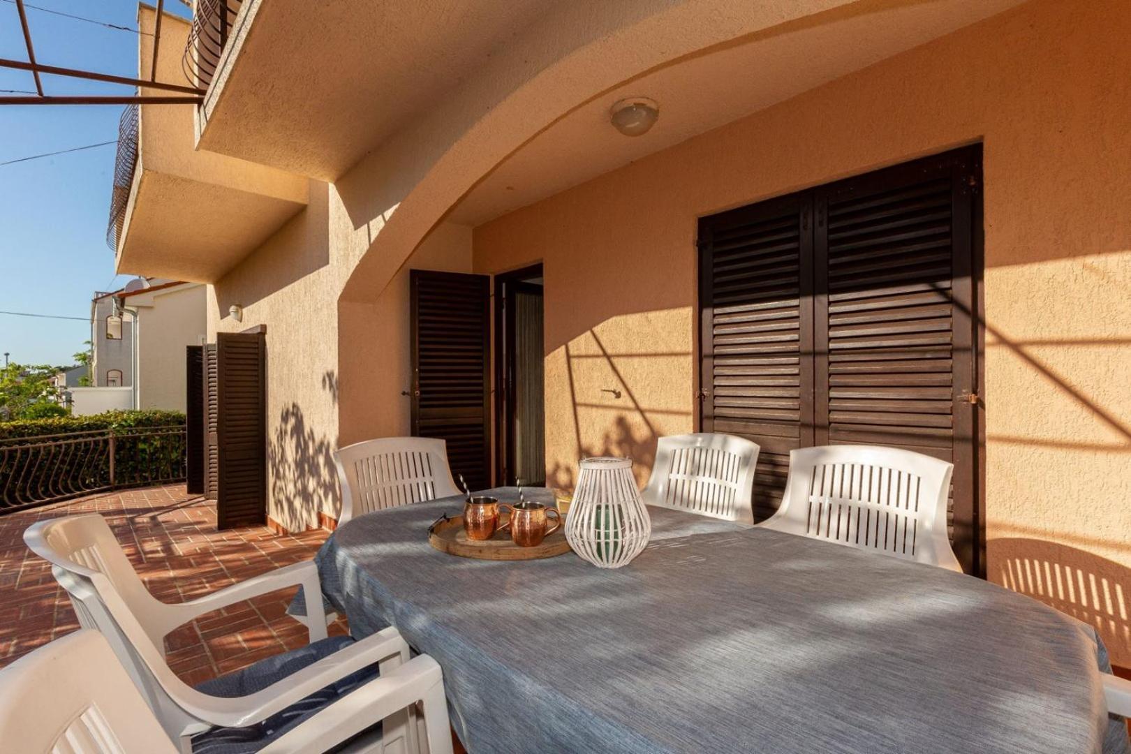 Three Bedroom Apartment In Biograd Weißenburg Exterior foto